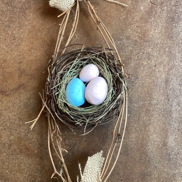 Easter Decor 🐣 - Picture 5 of 5